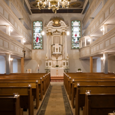 Kirchenschiff Marbach - Blick zum Altar